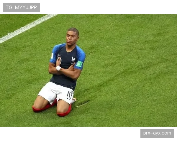 姆巴佩闪耀世界杯,稳健发挥助法国队顺利晋级 姆巴佩闪耀世界杯,稳健发挥助法国队顺利晋级