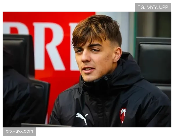 马尔蒂尼赛场智慧引领球队迈向胜利之路